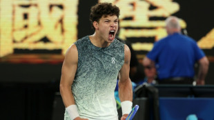 Shelton plans to ride on 'rowdy' Melbourne crowd to stun Sinner