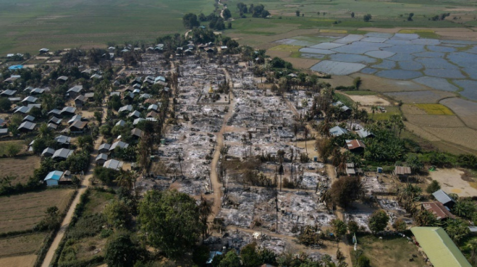 Dorfbewohner werfen Myanmars Milit&auml;r Brandschatzung vor