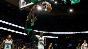 Irving apuntilla a Raptors en el &uacute;ltimo segundo; Celtics caen ante Orlando