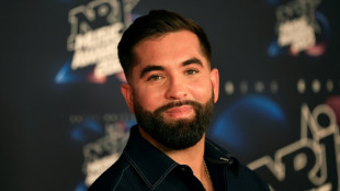 Le chanteur Kendji Girac hospitalis&eacute; apr&egrave;s une grave blessure par balle