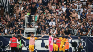 Foot: le sort de Bordeaux-Rodez fix&eacute; le 12 juin, la Ligue 2 en suspens