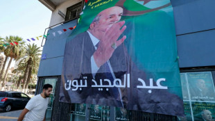 Les Alg&eacute;riens &eacute;lisent leur pr&eacute;sident, Tebboune grand favori