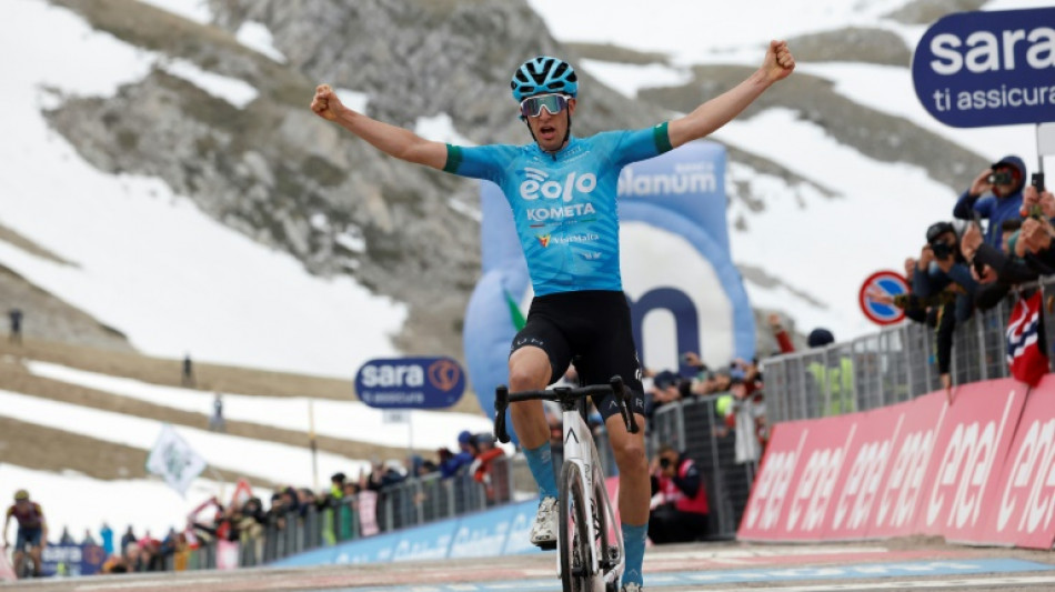 El italiano Bais gana una etapa de monta&ntilde;a en el Giro tras una larga escapada