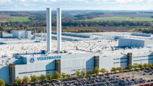 Volkswagen planea cerrar tres f&aacute;bricas en Alemania y suprimir "decenas de miles" de empleos