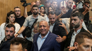 Nach knappem Wahlausgang in Israel beanspruchen beide Bl&ouml;cke die Regierungsbildung 