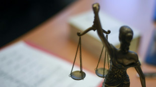 Prozess gegen 24-J&auml;hrige wegen T&ouml;tung von Tochter durch Unterlassung in Berlin begonnen