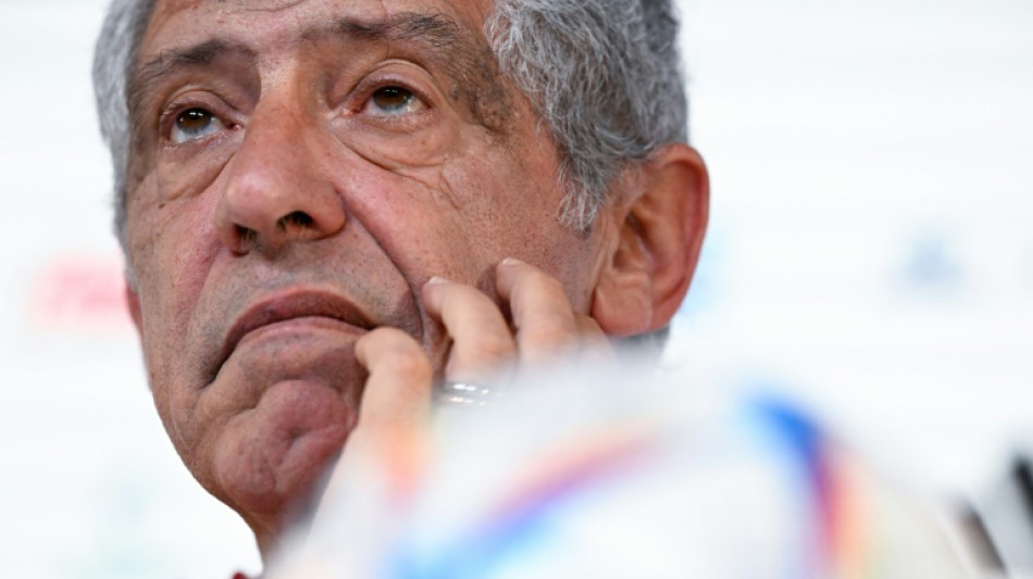 Cristiano "nunca me dijo que quer&iacute;a marcharse", asegura Fernando Santos