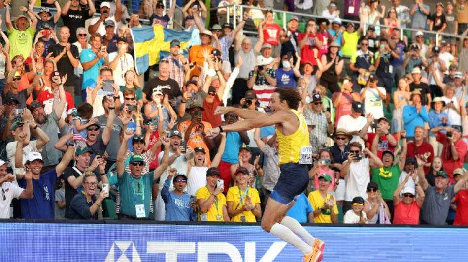 Duplantis pone un broche de r&eacute;cord al gran Mundial de atletismo de EEUU 