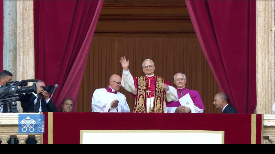 Prevost, 'la prima preghiera &egrave; per la pace nel mondo'