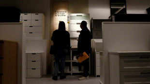 Econom&iacute;a de Chile se contrae 0,4% interanual en septiembre por ca&iacute;da del comercio