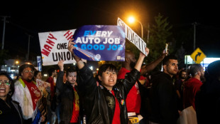 Negociaciones entre trabajadores y gigantes del autom&oacute;vil de EEUU en "fase cr&iacute;tica"