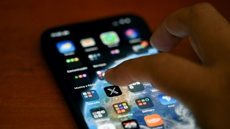 Drogenbeauftragter Streeck für gestaffelte Altersfreigaben bei Apps 