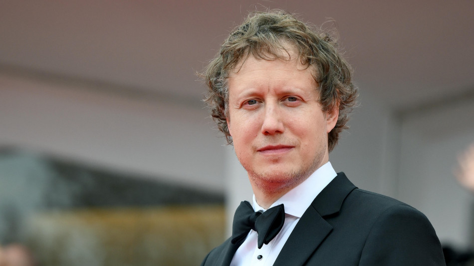 Nemes, 'in un mondo in guerra serve l'umanesimo'