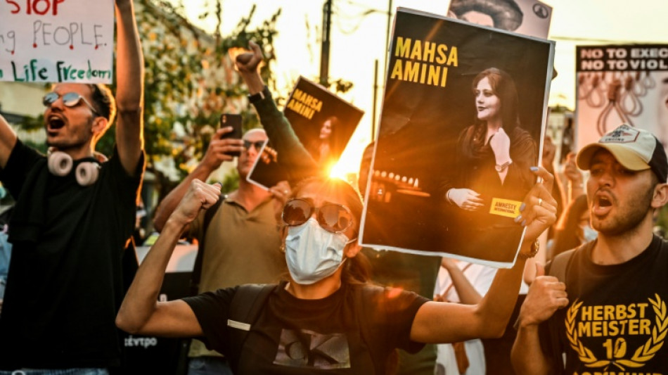 Las protestas en Ir&aacute;n contin&uacute;an pese a la represi&oacute;n