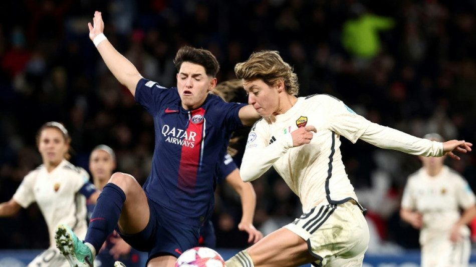 El Real Madrid se complica en la Champions femenina al caer 2-1 ante el Par&iacute;s FC
