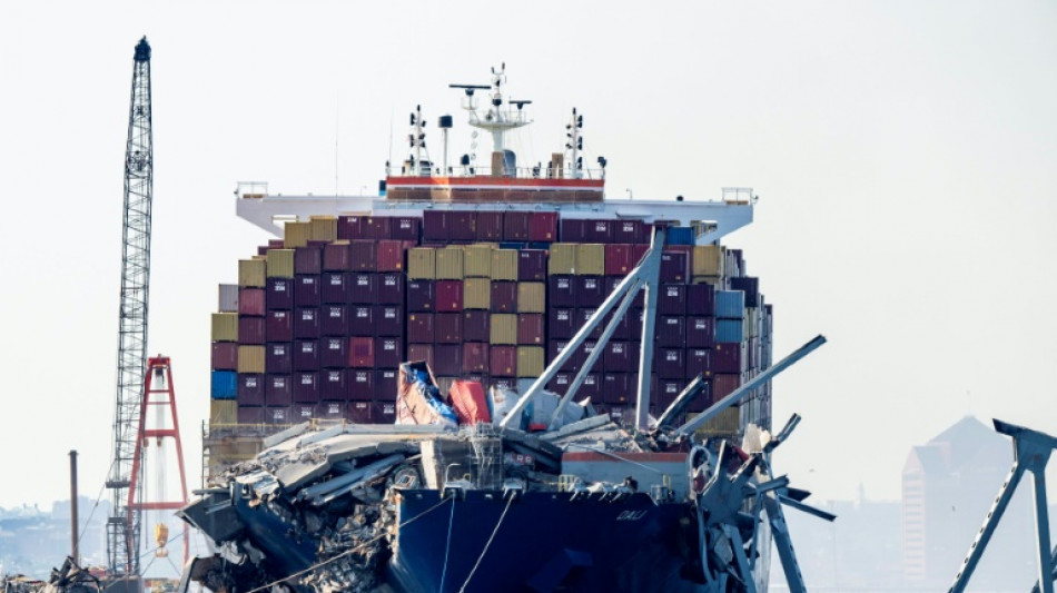 El barco que destruy&oacute; el puente de Baltimore ser&aacute; movilizado el lunes