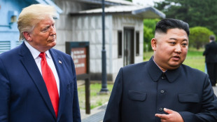 Ahead of APEC summit, Trump comes knocking on Kim's door