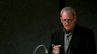 El escritor estadounidense Paul Auster padece c&aacute;ncer, dice su esposa