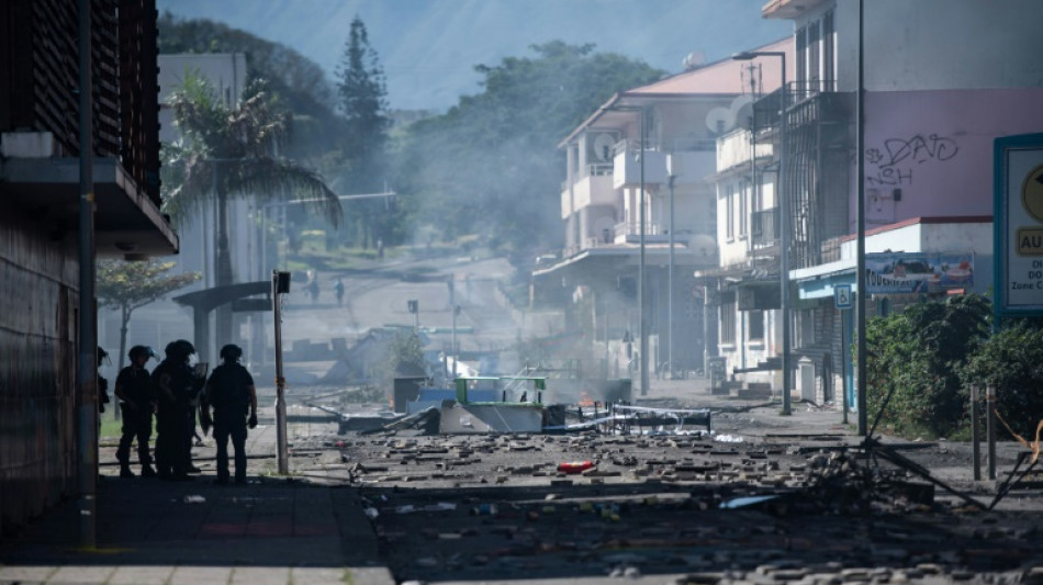 Nouvelle-Cal&eacute;donie: deux ind&eacute;pendantistes &eacute;crou&eacute;s &agrave; Noum&eacute;a sur fond de reprise des violences