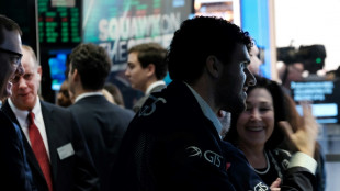 Les minutes de la Fed p&egrave;sent sur Wall Street, les taux obligataires montent