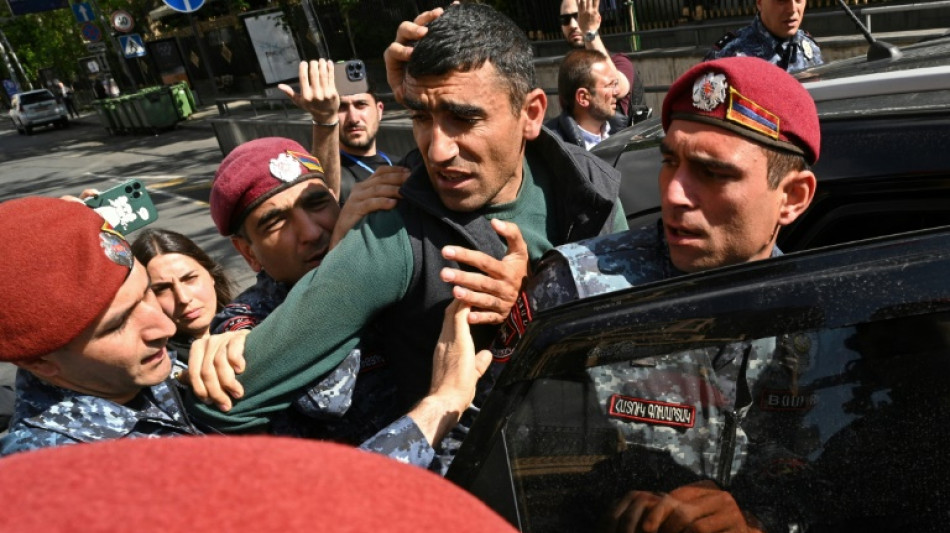 Arm&eacute;nie: interpellation de 151 manifestants oppos&eacute;s &agrave; un transfert de terres &agrave; l'Azerba&iuml;djan 
