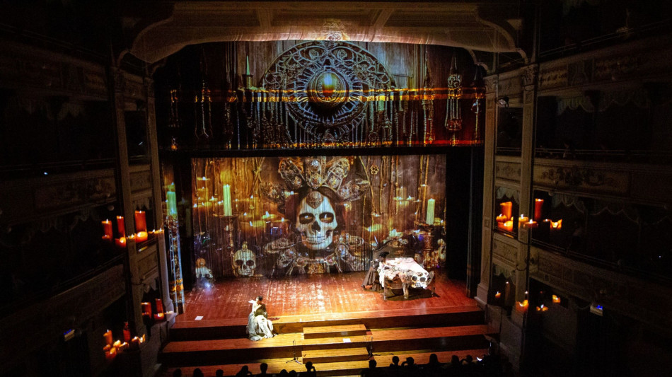 Opera lirica inclusiva e fai da te, mostra documentaria a Jesi