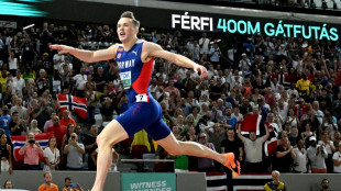 Mondiaux d'athl&eacute;tisme: Warholm reprend sa marche en avant