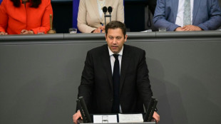 "Investitionsbooster": Klingbeil wirbt f&uuml;r "gr&ouml;&szlig;te Modernisierung unseres Landes"