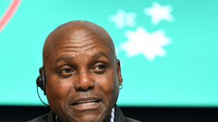 Carl Lewis y Mike Powell sobre la resistencia de sus r&eacute;cords: "Es embarazoso"