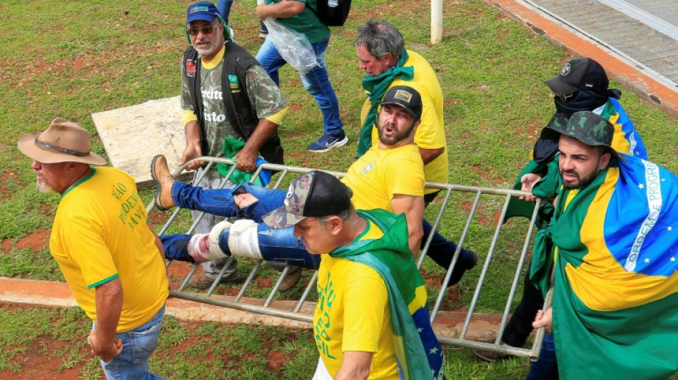 Br&eacute;sil: A l'assaut du Congr&egrave;s, les bolsonariistes crient "intervention militaire"