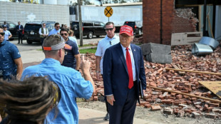 Avec au moins 130 morts aux Etats-Unis, l'ouragan H&eacute;l&egrave;ne prend un tour politique