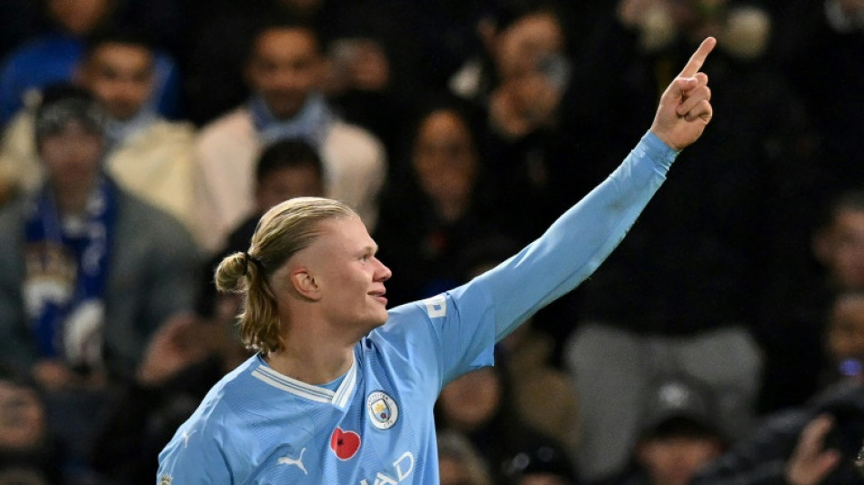 Chelsea hold Man City in Premier League classic, Liverpool up to second