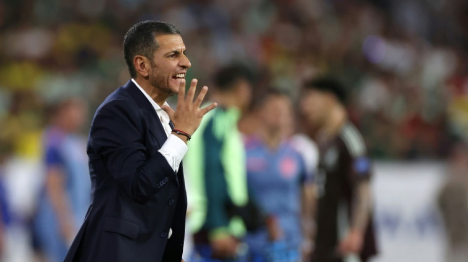 T&eacute;cnico Jaime Lozano &eacute; demitido da sele&ccedil;&atilde;o mexicana ap&oacute;s fracasso na Copa Am&eacute;rica