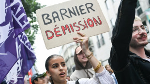 A peine nomm&eacute;, Barnier d&eacute;j&agrave; sous le feu de la gauche et la pression du RN