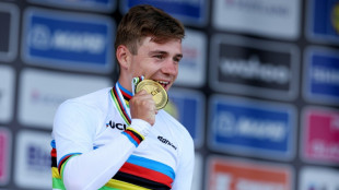 Mondiaux de cyclisme:&nbsp;Remco Evenepoel, d'un arc-en-ciel &agrave; l'autre