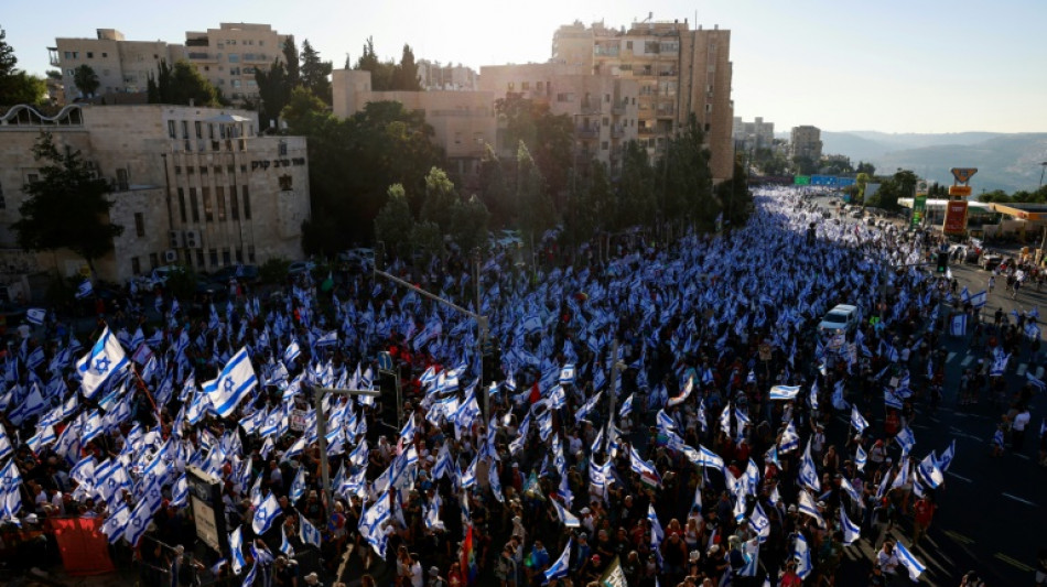 En Isra&euml;l, les manifestants mobilis&eacute;s &agrave; l'approche d'un vote crucial sur la r&eacute;forme judiciaire
