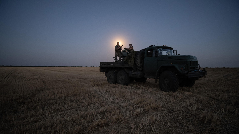 Russia, abbattuti 98 droni ucraini durante la notte