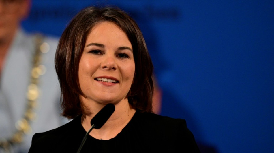 Baerbock wirbt 100 Tage nach Kriegsbeginn f&uuml;r weitere Waffen f&uuml;r die Ukraine