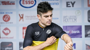 Cyclisme: Van Aert champion de Belgique du contre-la-montre, Evenepoel &agrave; terre