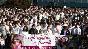 En Ari&egrave;ge, hommage &agrave; l'&eacute;leveuse d&eacute;c&eacute;d&eacute;e et &agrave; sa fille, soutien "&agrave; la profession"