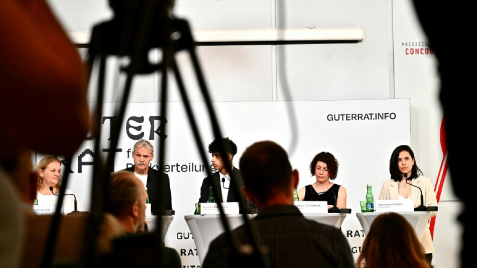 Una joven millonaria austriaca repartir&aacute; su fortuna entre 70 organizaciones