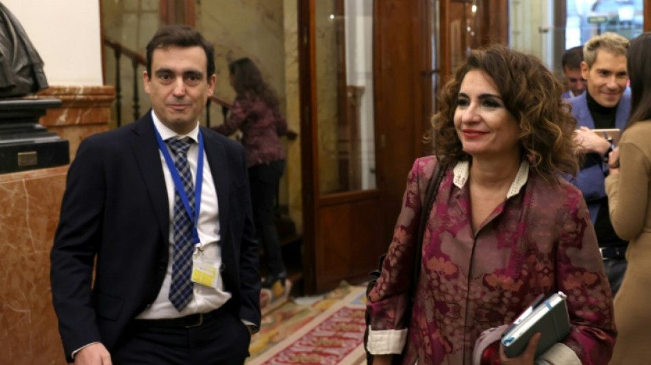 El gobierno espa&ntilde;ol de S&aacute;nchez logra unos &uacute;ltimos presupuestos muy sociales