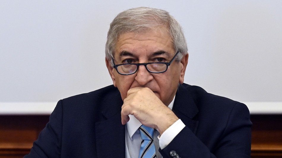 Foti, proteste all'universit&agrave;? Era meglio mandarli a zappare