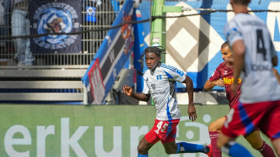 HSV schl&auml;gt Regensburg klar - Jungstar Balde spielt gro&szlig; auf