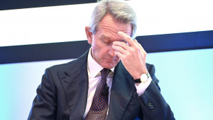 L'assemblea di Mediobanca boccia l'ops su Banca Generali