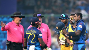 Mathews becomes first 'timed out' dismissal in international cricket