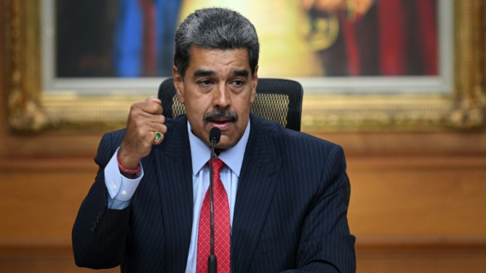 Pr&eacute;sidentielle au Venezuela: sous pression, Maduro menace l'opposition