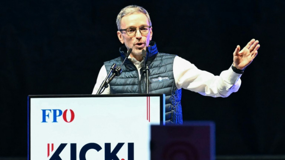 En Autriche, l'extr&ecirc;me droite favorite de l&eacute;gislatives incertaines