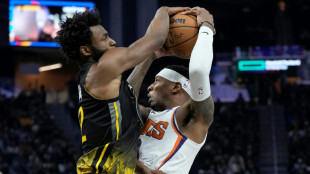 Embiid y Siakam, de Camer&uacute;n, y Harden lideran la noche de fiesta ofensiva en la NBA