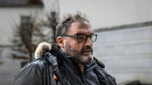 Silencieux face &agrave; la juge, le Dr P&eacute;chier d&eacute;sormais mis en examen pour 26 empoisonnements